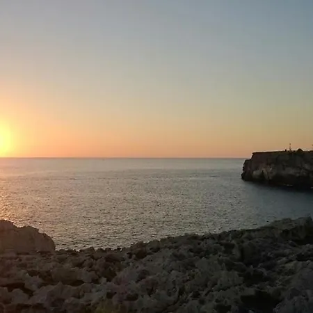 Blue Beach Menorca カラ・エン・ブラネス